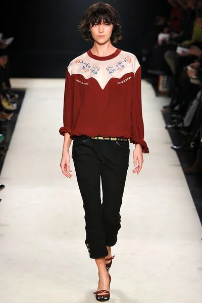 Look 1